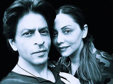Shah Rukh Khan pens note for wife Gauri on anniversary
