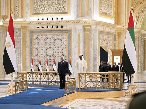 Mohamed bin Zayed hosts El Sissi in Qasr watan