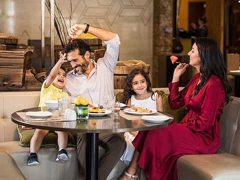 You and your family can have a rollicking time with fun-filled festive entertainment at Kempinski Mall Of The Emirates' Olea restaurant