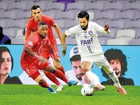 Shabab Al Ahli in action acainst Al Ain.