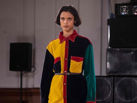 A model presents a creation from fashion brand Wales Bonner during a catwalk show on the second day of the Autumn/Winter 2020 London Fashion Week Men's, in London on January 5, 2020. / AFP / Niklas HALLE'N
