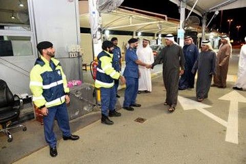 Director General of Dubai Customs Ahmad Mahboob Musabih tours Hatta Border Crossing