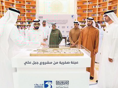 His Highness Shaikh Mohammad Bin Rashid Al Maktoum, Vice President and Prime Minister of UAE and Ruler of Dubai and Minister of Defence, and His Highness Shaikh Mohammad Bin Zayed Al Nahyan, Crown Prince of Abu Dhabi and Deputy Supreme Commander of the UAE Armed Forces, at the signing ceremony of the agreement between Adnock and Dusup.