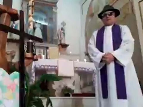 Priest live streams mass with face filters feature on
