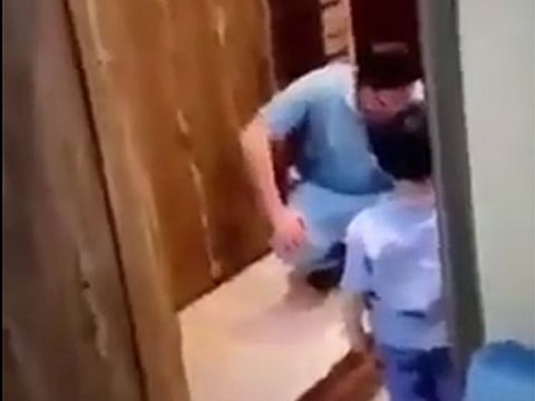 Coronavirus: Video of Saudi doctor in tears for not hugging his child