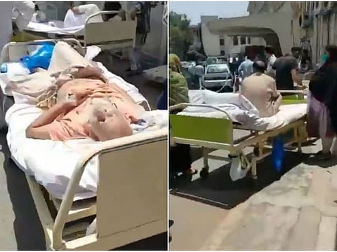 Hospital in Lahore catches fire, patients wait outside