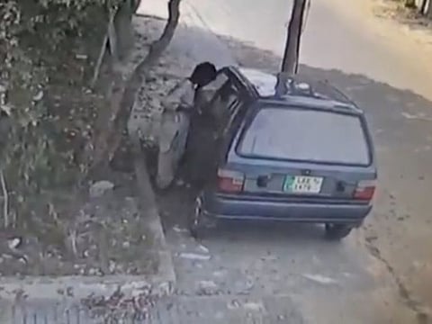 10-year-old Karachi boy steals car