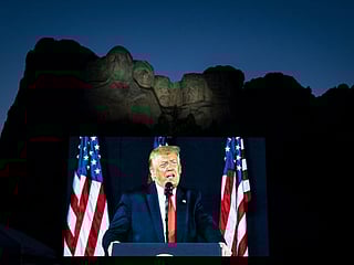 No masks, no social distancing: Trump's Mount Rushmore celebration
