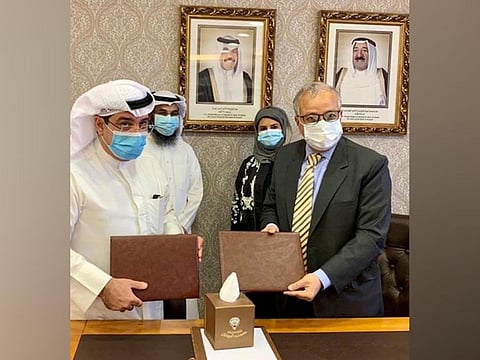The recruitment of healthcare experts from Pakistan for Kuwait was signed on July 4 at the Ministry of Health of Kuwait.