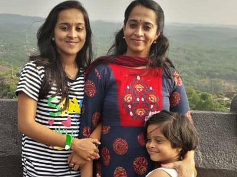 Vidhya with her daughters Shradha and Varadha.