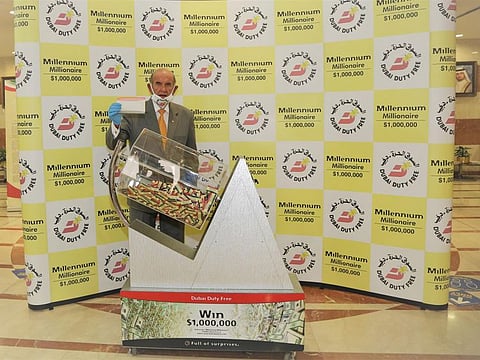 Colm McLoughlin conducts the draw for Dubai Duty Free Millennium Millionaire in Series 335.