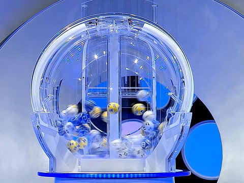 Emirates Loto machine