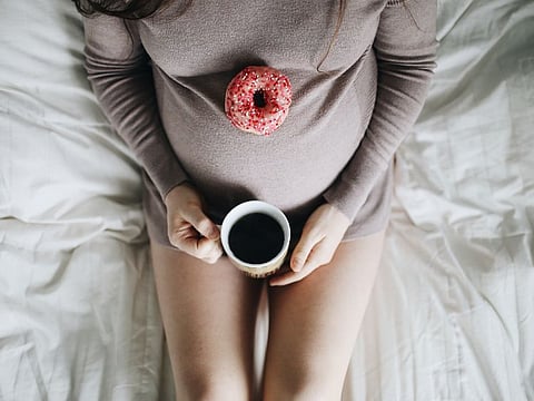 New study review concludes that there is no safe level of caffeine consumption for pregnant women