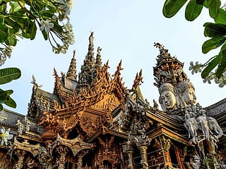 Photos: All wooden 'Sanctuary of Truth' Hindu-Buddhist temple and museum in Pattaya