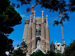 COVID-19 delays completion date for Spain's Sagrada Familia
