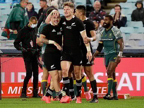 New Zealand thrashed Australia 43-5 in Sydney
