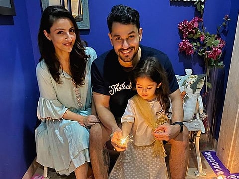 Bollywood actress Soha Ali Khan, Kunal Kemmu and daughter Inaaya.