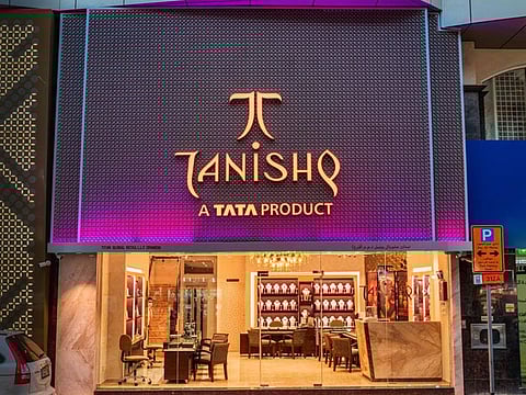 Tanishq goes big and wide with a 2,000 square feet super-store in Dubai's Meena Bazaar. Now, Tata is preparing for a Titan blitz.