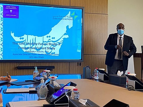 Dr Abdi Shakur Abdulle makes his presentation at the meeting.