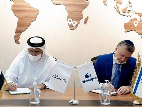 Abu Dhabi-headquartered Al Dahra Agricultural Company and Israel's Watergen have signed a strategic partnership in the field of water security on Thursday.