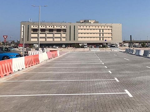 Abu Dhabi sets up 125 new parking spaces in Al Mina area
