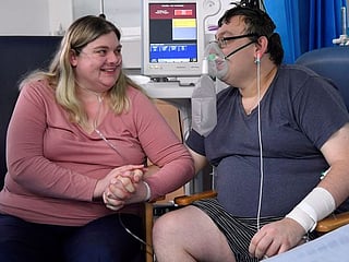 A sick couple rushed to marry on UK COVID ward. Now they have a second chance