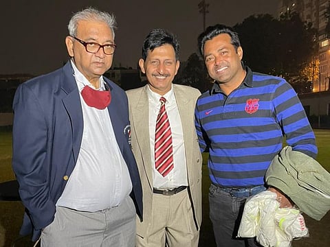 Leander Paes (right) with father Dr Vece Paes (left) and family friend Dr Manoj Khanna, one of the organisers of the exhibition cricket event.