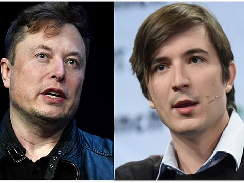 A surprise chat between tech billionaire and Tesla CEO Elon Musk and Robinhood CEO Vlad Tenev on new audio-based social network Clubhouse has helped propel the app to the top of the startup charts.