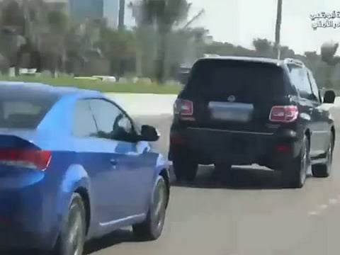 Abu Dhabi Police raised awareness about the penalties one faces for the offence of tailgating in Abu Dhabi.