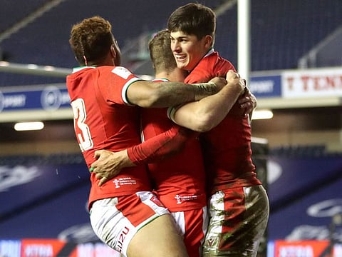 Wales defeated Scotland 25-24 at Murrayfield