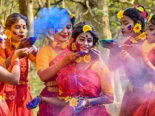 Photos: Preparations underway for Holi celebrations in India
