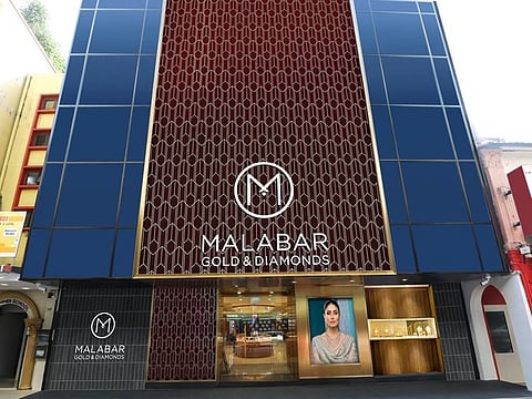 This collaboration is Emirates NBD’s first with a global jewellery client, setting a standard for payment practices in the precious metal industry.