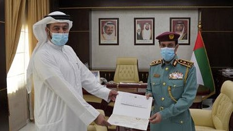 Major General Shaikh Sultan bin Abdullah Al Nuaimi, Commander-in-Chief of Ajman Police, honoured First Assistant Saleh Al Marzouqi for his bravery and dedication.