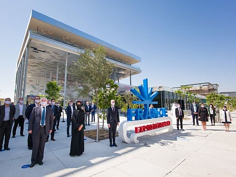 Construction of the French Pavilion at the Expo 2020 Dubai site has been completed. The ceremony to mark the completion of the pavilion was attended by Reem Al Hashimy, UAE Minister of State for International Cooperation and Director General of Expo 2020 Dubai Bureau, and Franck Riester, French Minister Delegate for Foreign Trade and Economic Attractiveness.