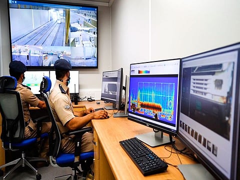 The newly amended Foreigners’ Residence Law issued by the Inspector-General of Police and Customs will enable many who come to Oman on family joining visas or visit visas, to change it to a work visa without the hassle of exiting the country.