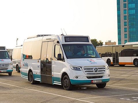 The Abu Dhabi Link service allows commuters to request a connecting bus through a mobile application.