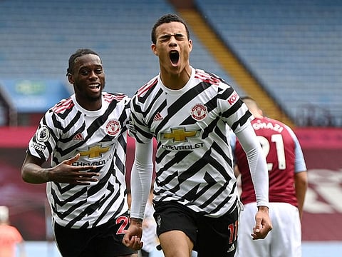 Manchester United defeated Aston Villa 3-1