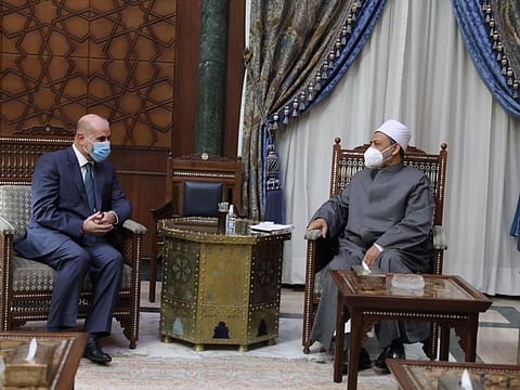 Sheikh Ahmed Al Tayyib meets in Cairo chief of Palestine's judges Mahmoud Al Habash.