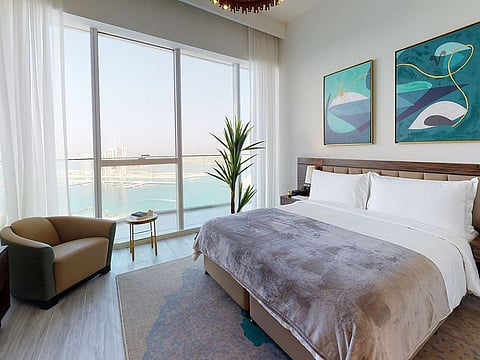 The vision for Palm View residences is to create a new paradigm in luxury living that allows residents to live, work and play all from one home base.