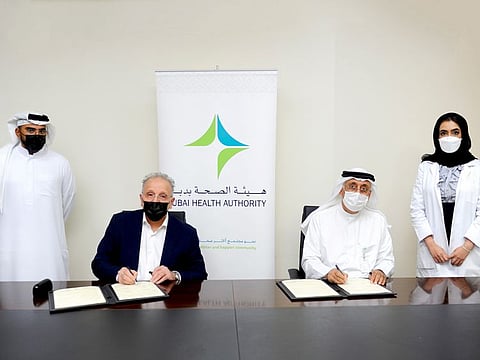 The MoU was signed by Dr Younis Kazim, CEO of Dubai Healthcare Corporation, and Sam Taleb, chairman of the Board of Directors at Enpy, at the DHA headquarters, in the presence of other officials..