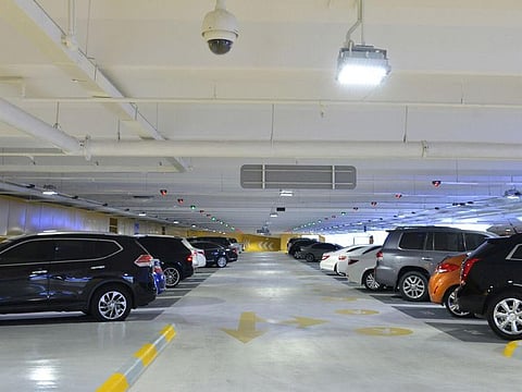 Users can obtain a quarterly registration priced at Dh1,369, a semi-annual registration priced at Dh2,738, or an annual parking registration priced at Dh5,475.