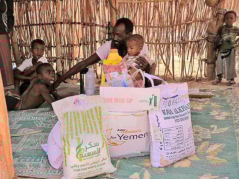 Aster Volunteers donates ration kit weighing 50 kg each to 1500 underprivileged families in Yemen.