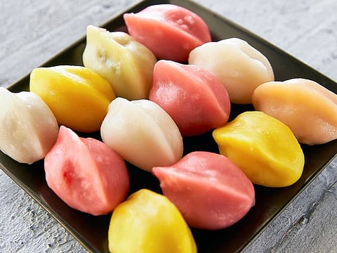 Korean half-moon rice cakes