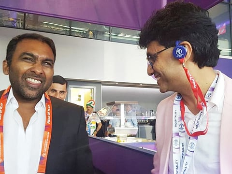 Mahela Jayawardene (left) with Anis Sajan.