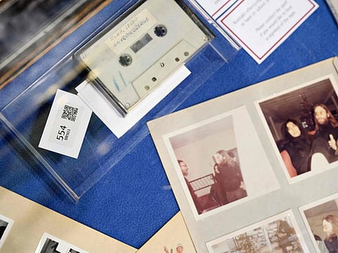 A cassette with the recording of four Danish schoolboys' interviews with John Lennon and Yoko Ono.