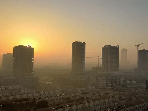 Hot and dusty skies on Thursday