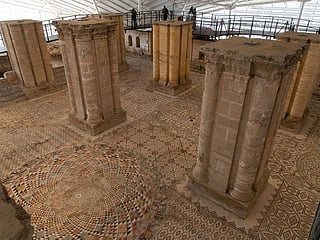 Photos: Palestinians unveil huge mosaic at Jericho desert castle