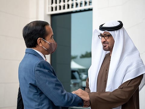 His Highness Sheikh Mohamed bin Zayed Al Nahyan, Crown Prince of Abu Dhabi and Deputy Supreme Commander of the UAE Armed Forces, with Indonesian President Joko Widodo in Abu Dhabi on Thursday.