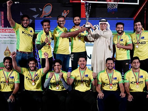 Abdul Hamid Ahmad, CEO and Editor-in-Chief of Gulf News presents the winner’s trophy to team Australia at the Gulf News Cricket League on 13th November, 2021.