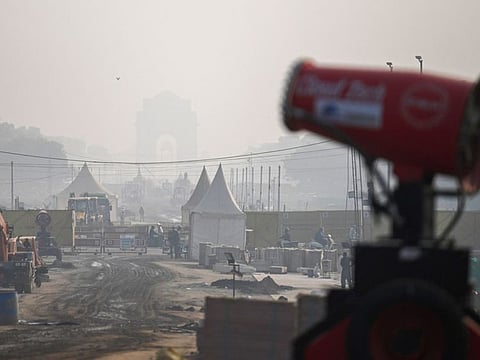 Heavy smog enveloped New Delhi on November 15, 2021. ndia’s Supreme Court called for urgent restrictions on vehicle movement and industrial activities in and around Delhi to help clean some of the world’s dirtiest air.